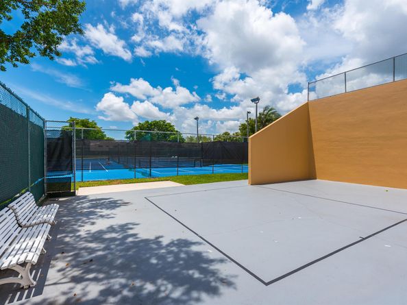 15451 Pembridge Drive 217, Delray Beach FL 33484