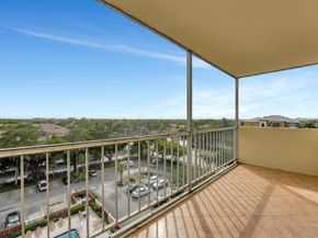 10777 W Sample Rd 719, Coral Springs FL 33065