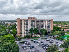10777 W Sample Rd 719, Coral Springs FL 33065