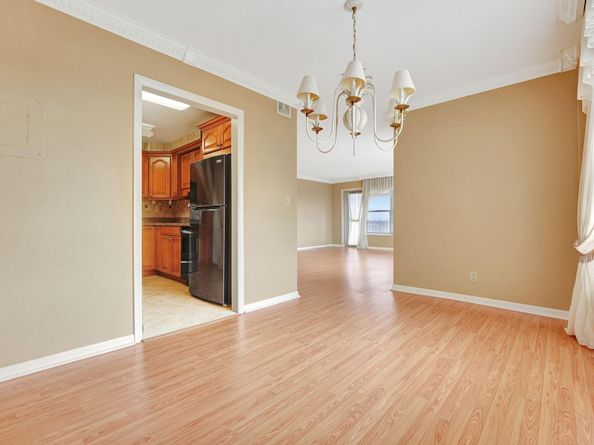 10777 W Sample Rd 719, Coral Springs FL 33065