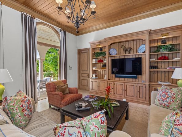 5 Via Sunny, Palm Beach FL 33480