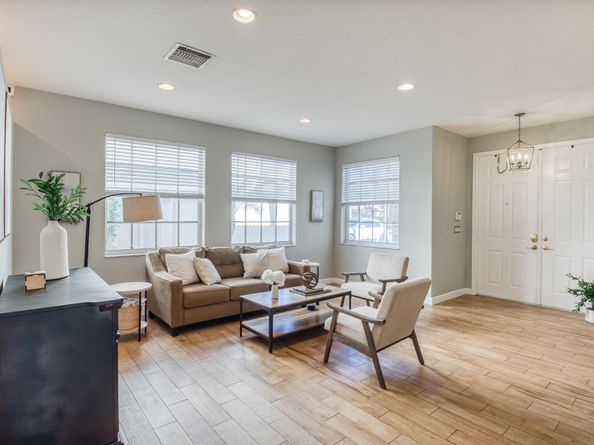 9128 Dupont Place, Wellington FL 33414