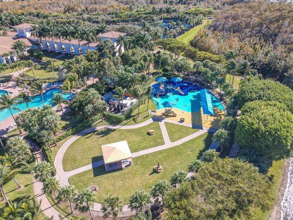 9128 Dupont Place, Wellington FL 33414