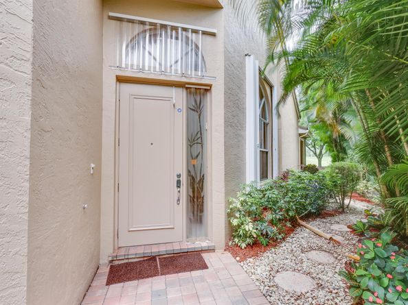 4702 Carlton Golf Drive, Lake Worth FL 33449