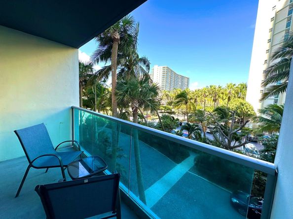 4001 S Ocean Dr 3H, Hollywood FL 33019