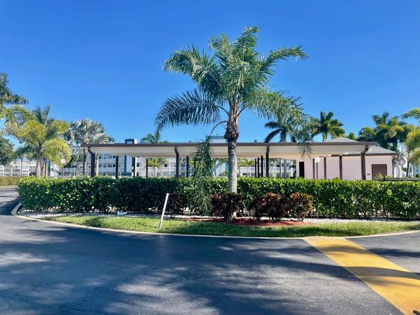 1058 Exeter D 1058, Boca Raton FL 33434