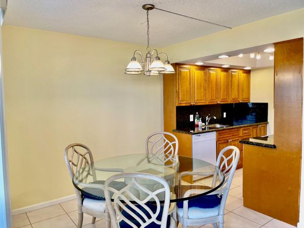 1058 Exeter D 1058, Boca Raton FL 33434