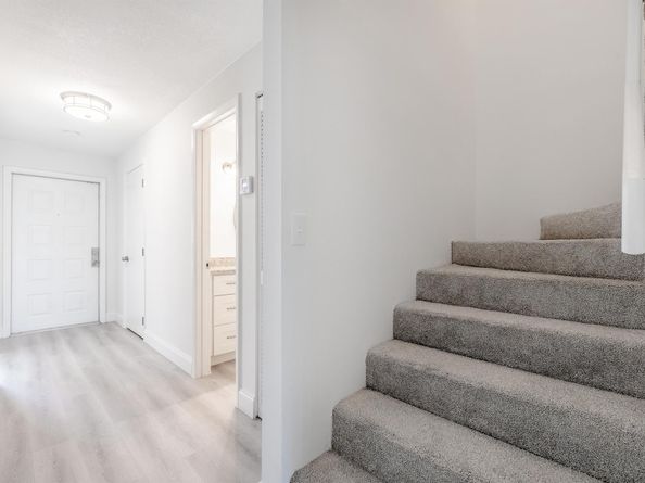 1185 NW 98th Terrace 133, Pembroke Pines FL 33024