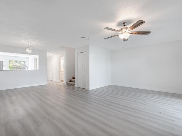 1185 NW 98th Terrace 133, Pembroke Pines FL 33024