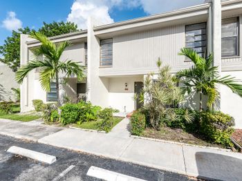1185 NW 98th Terrace