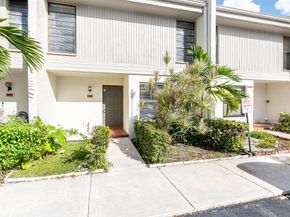 1185 NW 98th Terrace 133, Pembroke Pines FL 33024