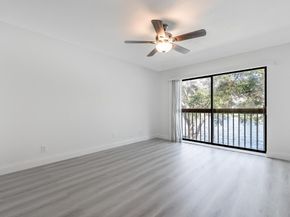 1185 NW 98th Terrace 133, Pembroke Pines FL 33024