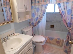 3322 Cynthia Lane 106, Lake Worth Beach FL 33461