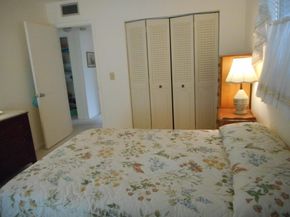 3322 Cynthia Lane 106, Lake Worth Beach FL 33461