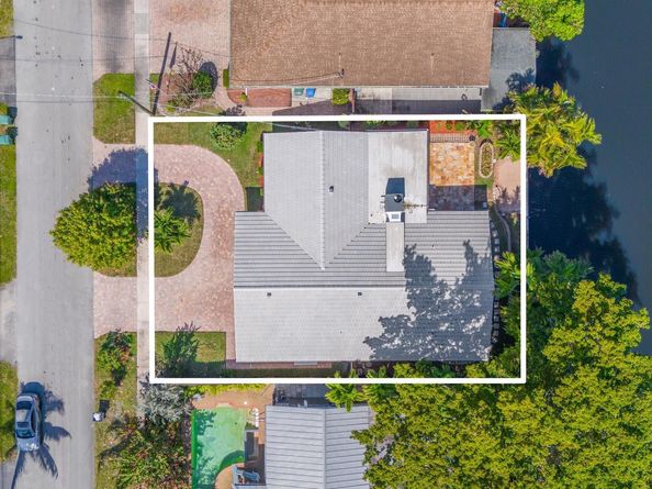 1729 NW 36th Ct, Oakland Park FL 33309