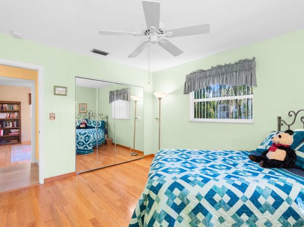 1729 NW 36th Ct, Oakland Park FL 33309