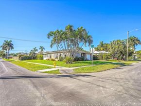 238 SE 3rd St, Dania Beach FL 33004