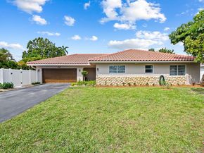 2645 SE 3rd St, Pompano Beach FL 33062