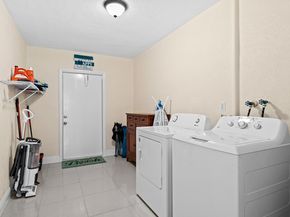 2645 SE 3rd St, Pompano Beach FL 33062