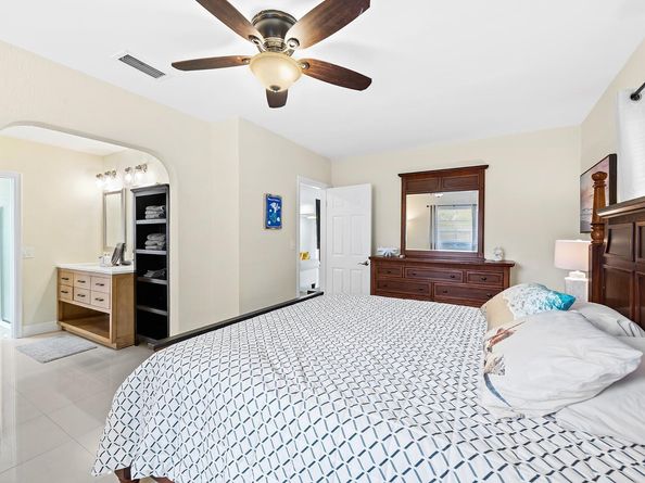 2645 SE 3rd St, Pompano Beach FL 33062