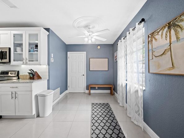 2645 SE 3rd St, Pompano Beach FL 33062
