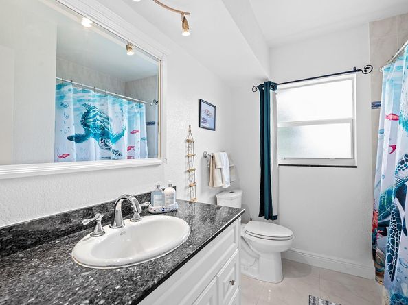 2645 SE 3rd St, Pompano Beach FL 33062