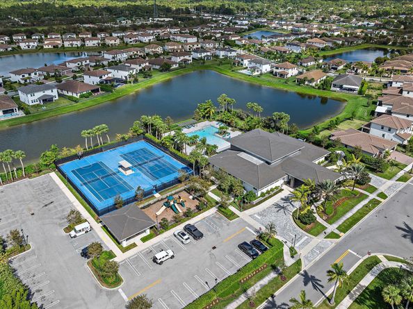 3134 Streng Lane, Royal Palm Beach FL 33411