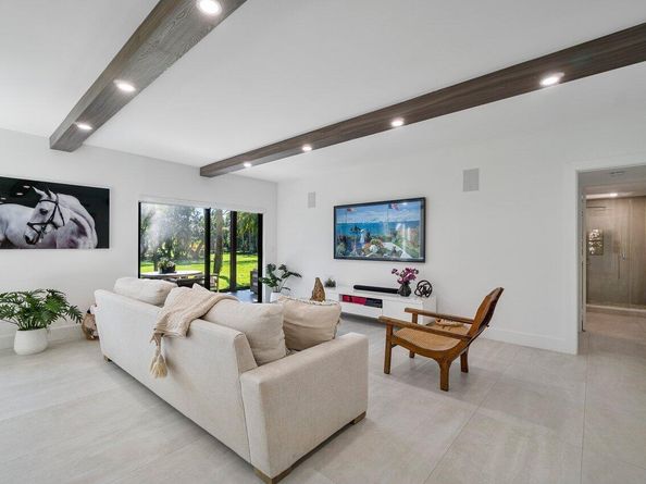13362 Polo Road W 101, Wellington FL 33414