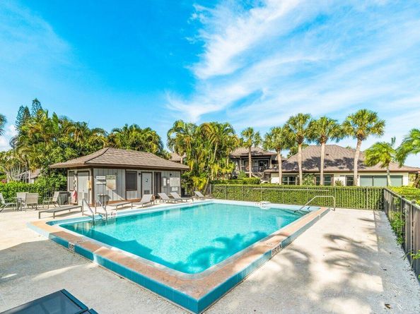 13362 Polo Road W 101, Wellington FL 33414