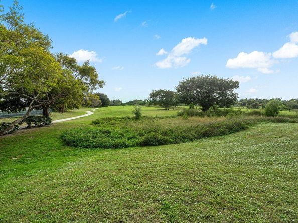 13362 Polo Road W 101, Wellington FL 33414