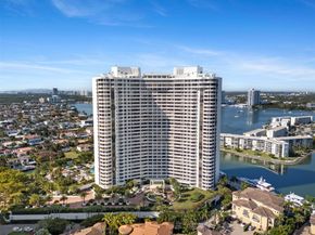 1000 E Island Blvd 807, Aventura FL 33160