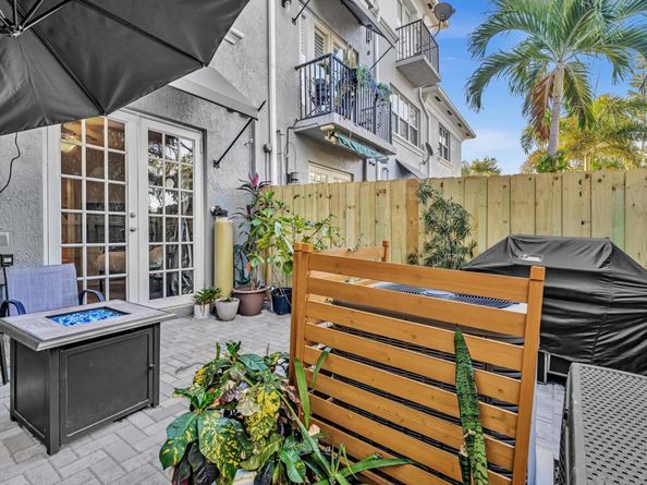 1839 N Dixie Hwy 1839, Fort Lauderdale FL 33305