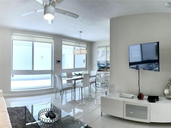 1705 N Riverside Dr 6, Pompano Beach FL 33062