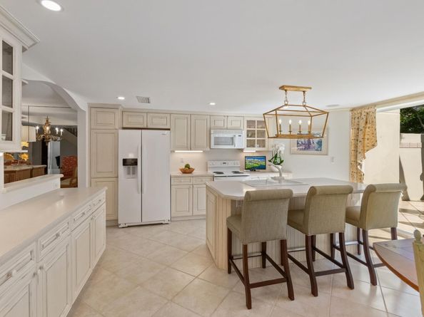 1141 Marine Way E Hth, North Palm Beach FL 33408