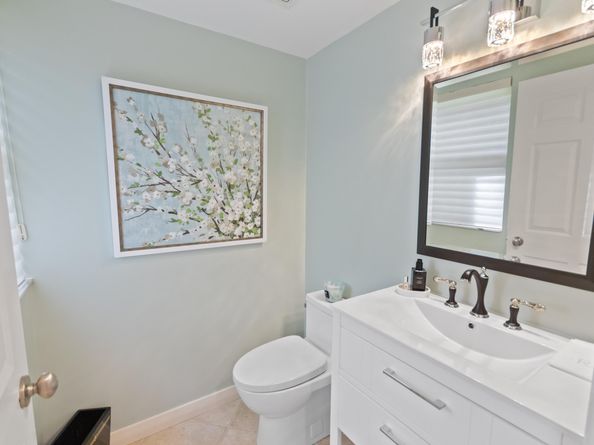 1141 Marine Way E Hth, North Palm Beach FL 33408