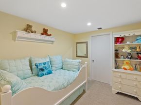 1141 Marine Way E Hth, North Palm Beach FL 33408