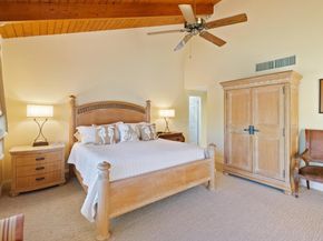 1141 Marine Way E Hth, North Palm Beach FL 33408