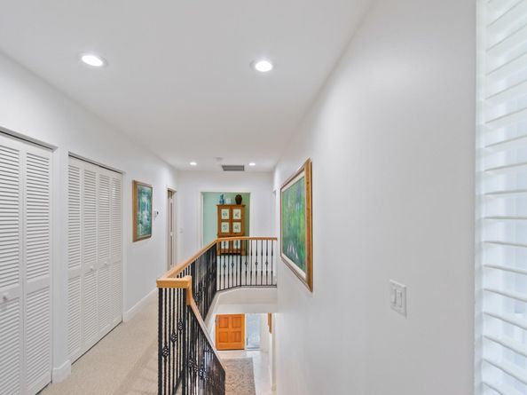 1141 Marine Way E Hth, North Palm Beach FL 33408