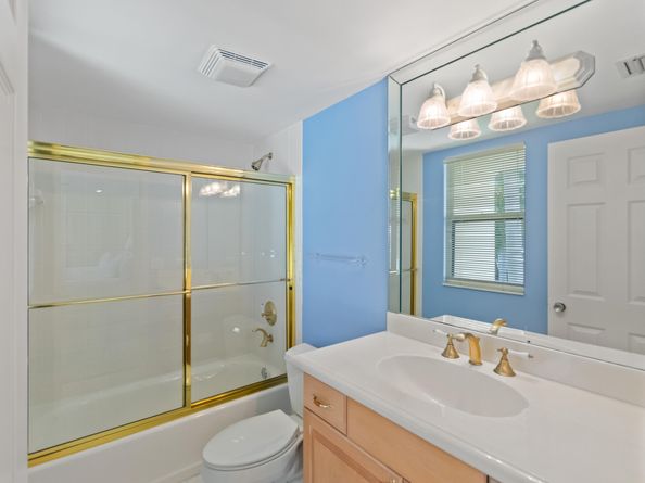 1141 Marine Way E Hth, North Palm Beach FL 33408