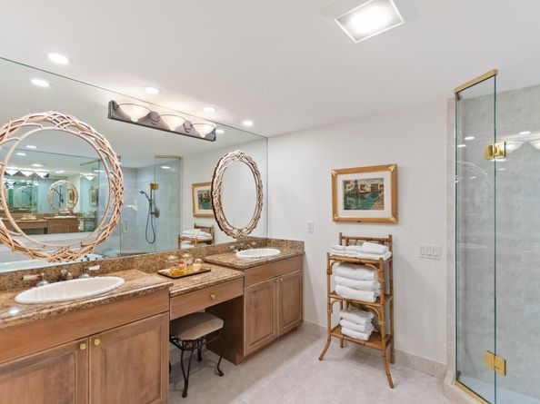 1141 Marine Way E Hth, North Palm Beach FL 33408