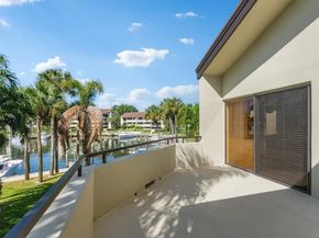 1141 Marine Way E Hth, North Palm Beach FL 33408