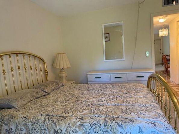2840 Lake Osborne Drive 109, Lake Worth Beach FL 33461