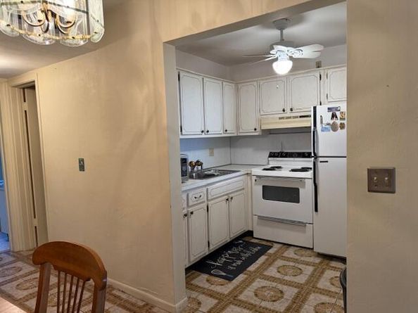 2840 Lake Osborne Drive 109, Lake Worth Beach FL 33461