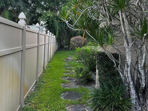 4501 Fountains Dr Drive 106, Lake Worth FL 33467