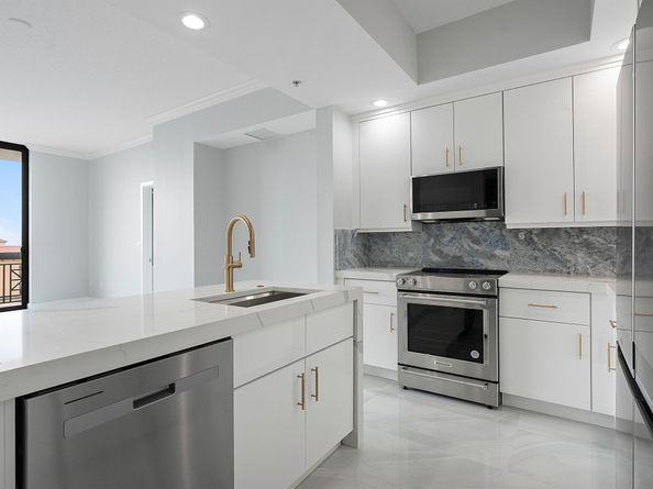 801 S Olive Avenue 702, West Palm Beach FL 33401