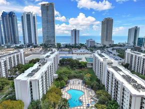 16919 N Bay Rd 911, Sunny Isles Beach FL 33160