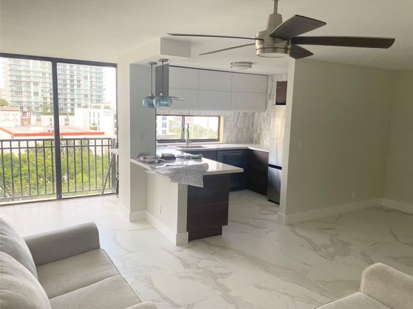 16919 N Bay Rd 911, Sunny Isles Beach FL 33160