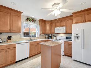 9855 Loquat Tree Run A Run A, Boynton Beach FL 33436
