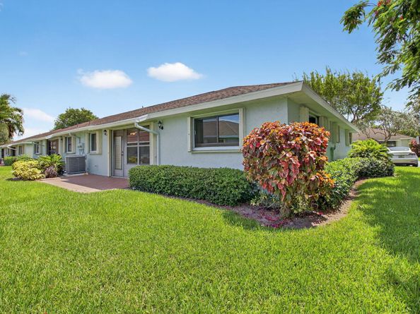 9855 Loquat Tree Run A Run A, Boynton Beach FL 33436