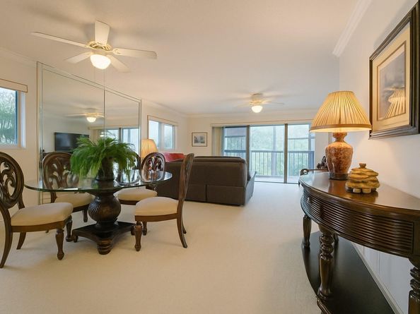 901 SW 141st Ave 301, Hollywood FL 33027